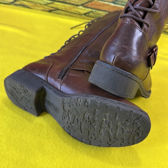 eurosoft by sofft  tall laced boots - Picture 5 of 8